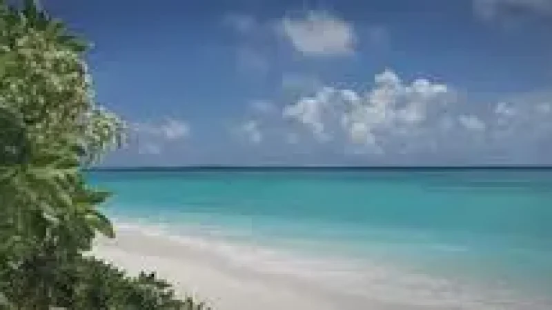 Hanimaadhoo Beach –(1)