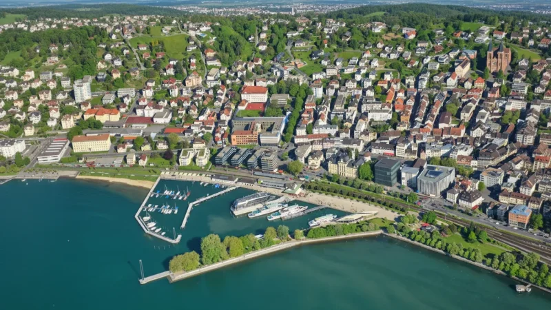 Harbor Area – Boats and Lake Views(3)