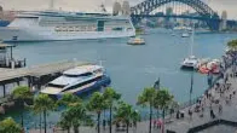 Harbour Bridge Area – Scenic ocean and boat(2)