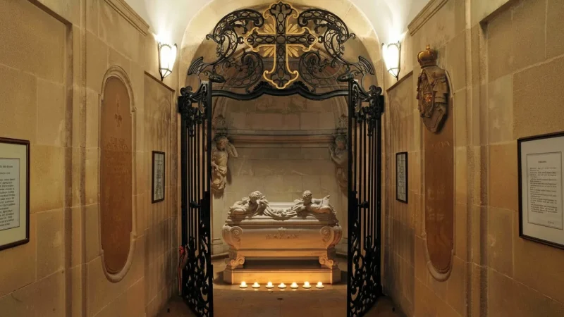 Haydn Mausoleum – Composer’s Resting Place(3)
