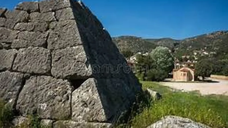 Hellenikon_Archaeological_Site_05