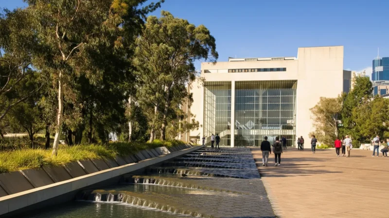 High Court of Australia – Architectural landmark(5)