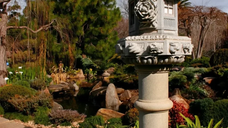 Himeji Garden – Japanese-style garden(2)