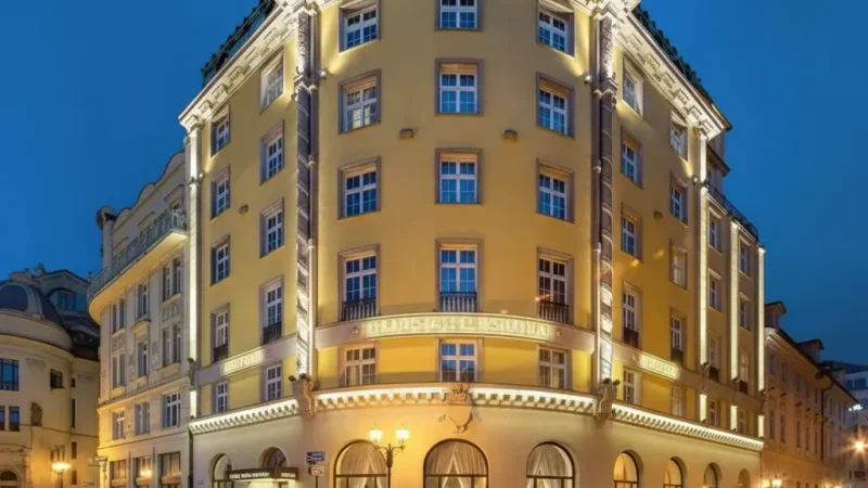 Historic Hotels – Classic architecture(2)