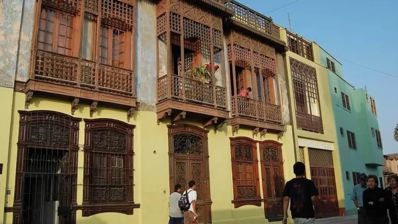 Historic_Mansions_–_Preserved_traditional_houses__04