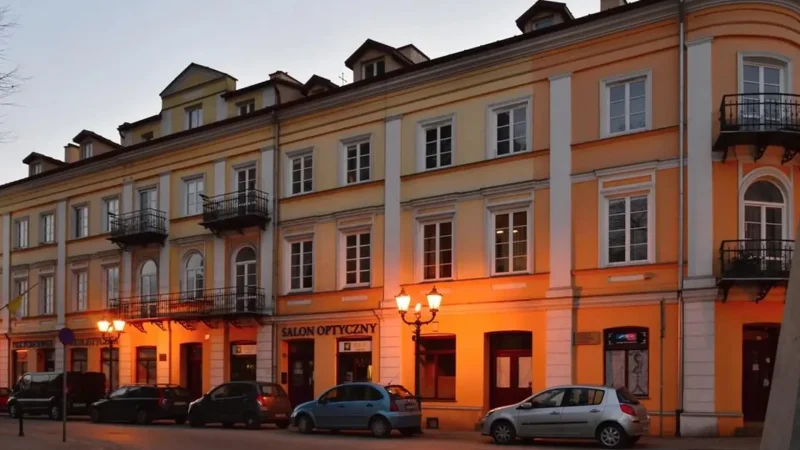 Historic_Townhouses_01