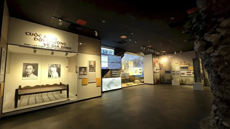 Ho Chi Minh City Museum(5)