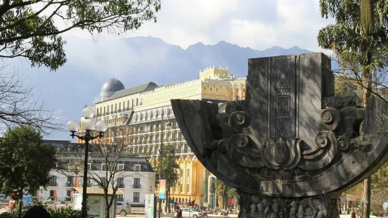 Hồ Chí Minh Statue Area – Lào Cai(4)