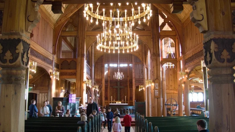 Holmenkollen Chapel – Traditional Wooden Church(4)