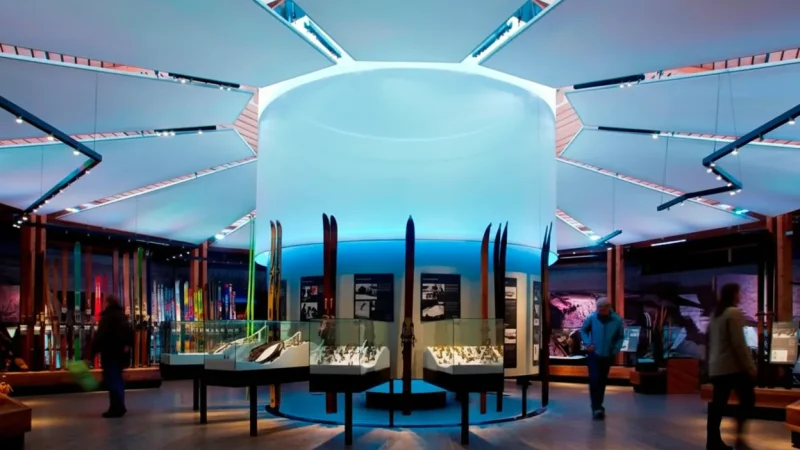 Holmenkollen Ski Museum – History of Skiing(2)