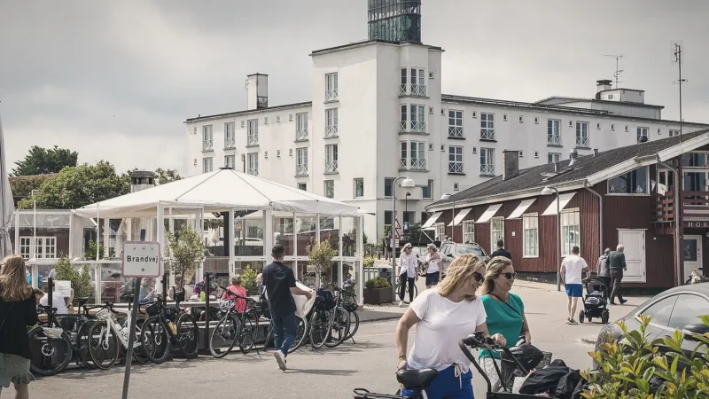 Hornbæk Town Center – Cafés and local shops(3)
