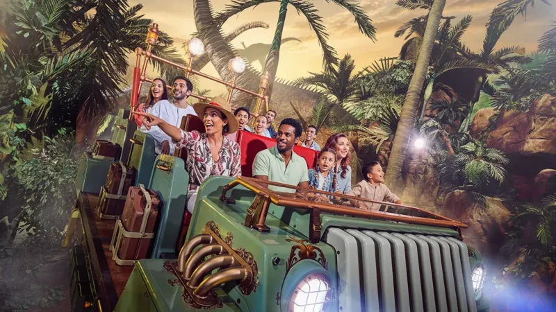 IMG Worlds of Adventure(4)