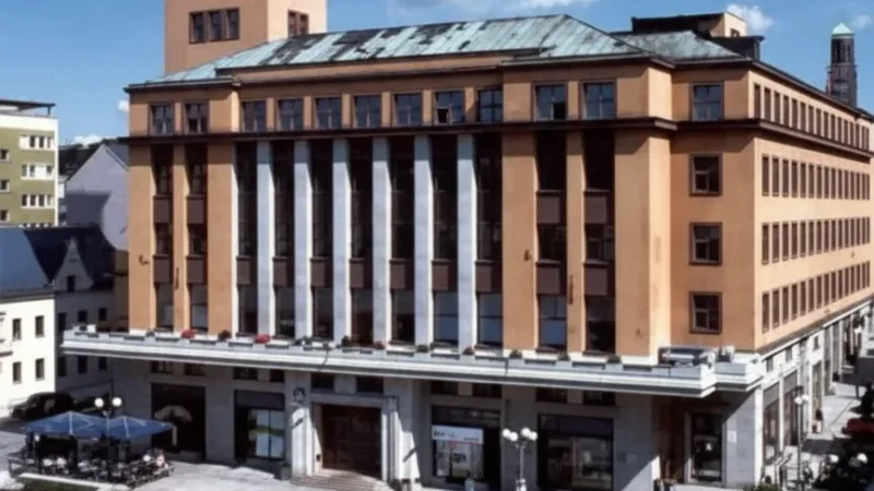 Jablonec nad Nisou Town Hall – Historic City Building(6)
