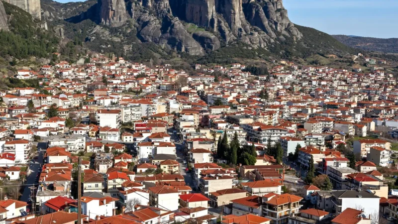 Kalabaka_Town_01