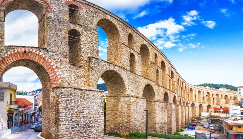 Kamares_Aqueduct_01