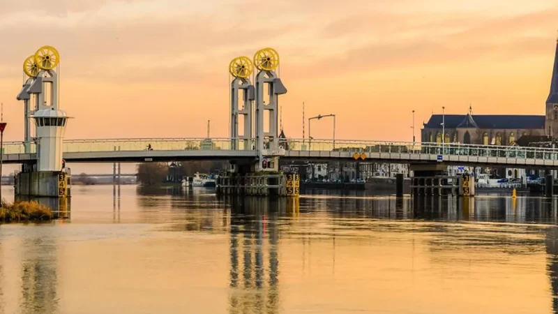 Kampen_Bridge_Viewpoint_03