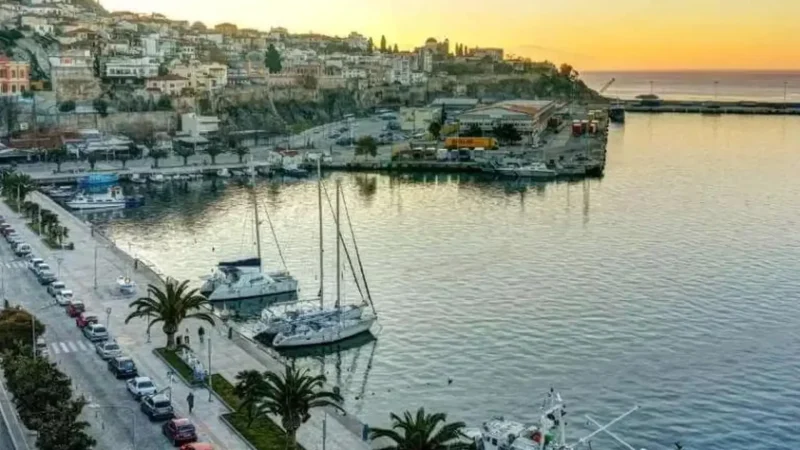 Kavala_Port_&_Marina_02