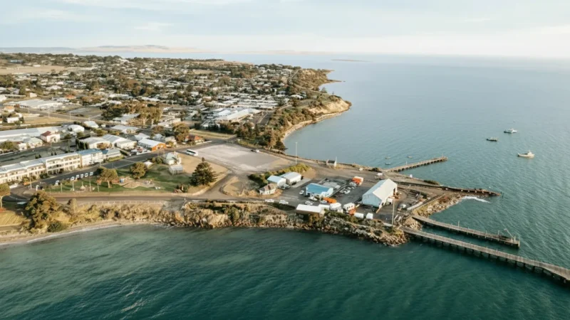 Kingscote – Largest town(5)