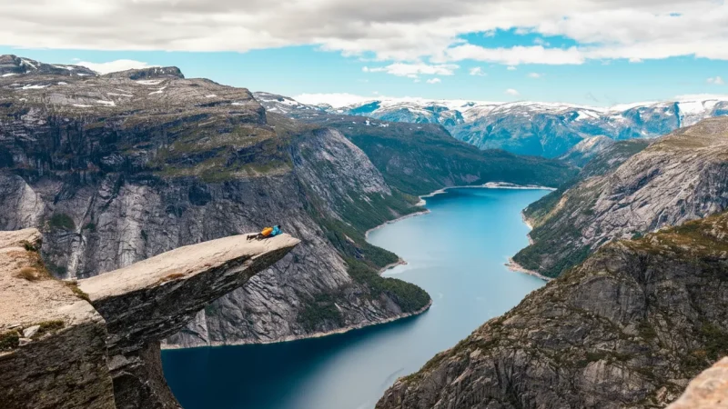 Kjerag – Mountain Lakes (Alpine Lakes Nearby)(3)