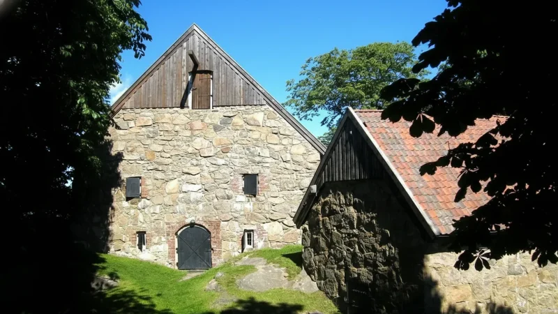 Kongsten Fortress – Hilltop Fort with City Views(2)