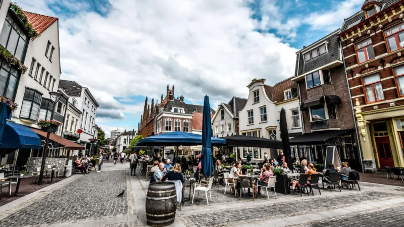 Korenmarkt_01