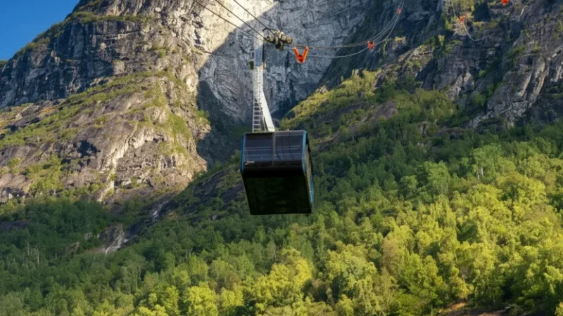 Krossobanen Cable Car – High Mountain Access(6)