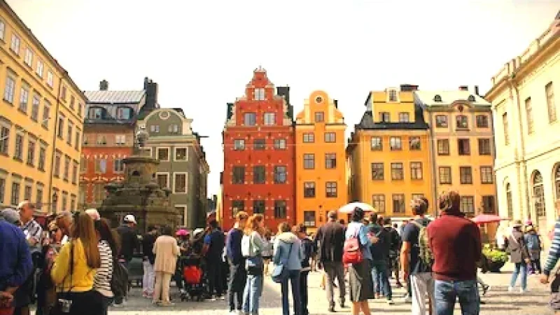 Kvarnholmen Island – City center with cafés & shops(5)