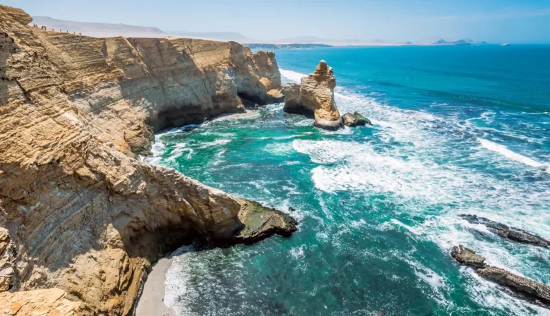 La_Catedral_Viewpoint_–_Famous_coastal_rock_formation_area__02