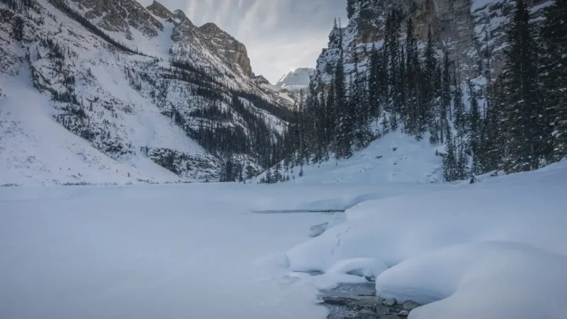 Lake Louise – Iconic turquoise lake(6)