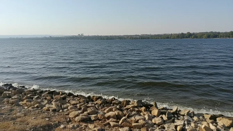 Lake Qarun Shoreline – Calm Lakeside Views(4)