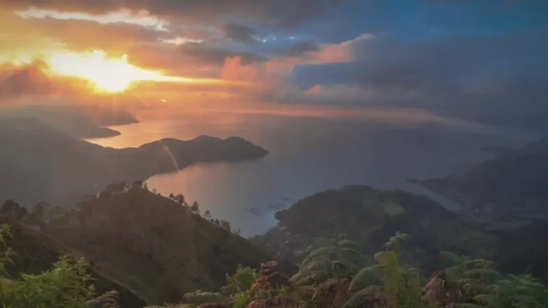 Lake Toba Viewpoint – Tele Tower(2)
