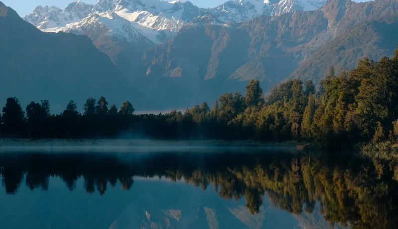 Lake_Matheson_тАУ_Mirror_reflections_05