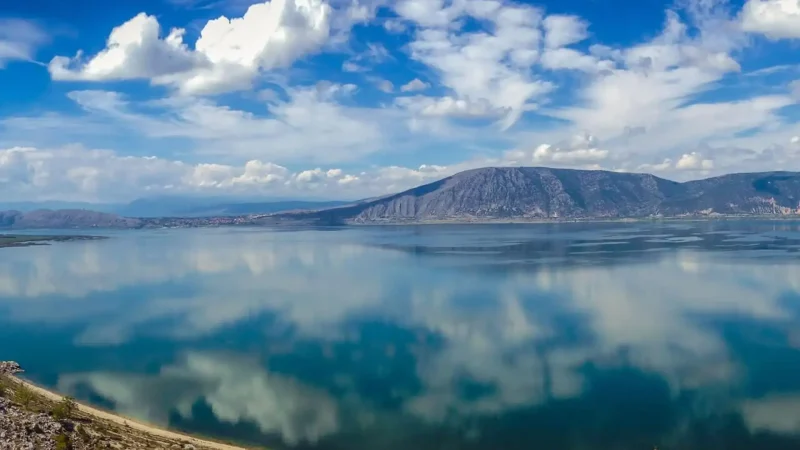 Lake_Vegoritida_03