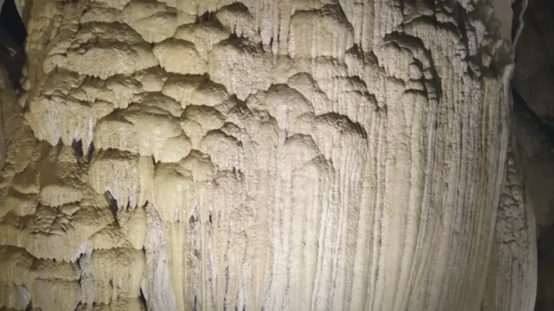 Lang Cave(6)