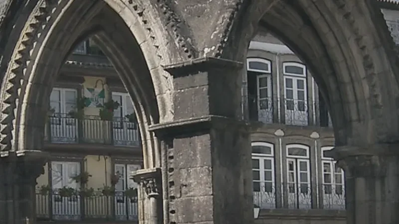 Largo da Oliveira(4)