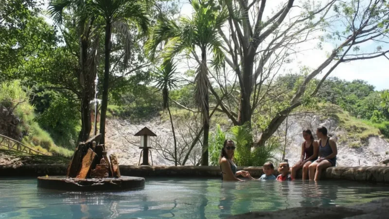 Las Hornillas Hot Springs (1)