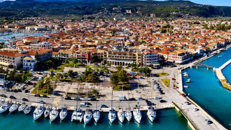 Lefkada_Town_02