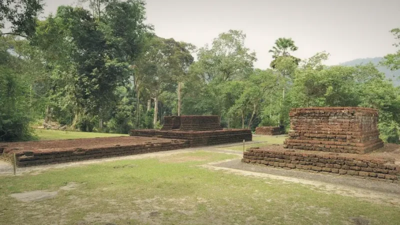 Lembah Bujang Archaeological Site(3)