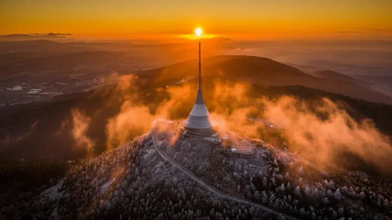 Liberec Dam – Lakeside Walking Area(2)