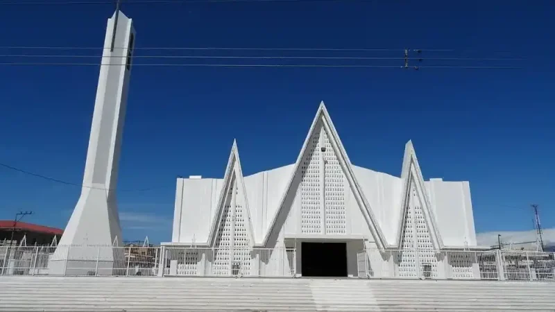 Liberia_Central_Park___Church1