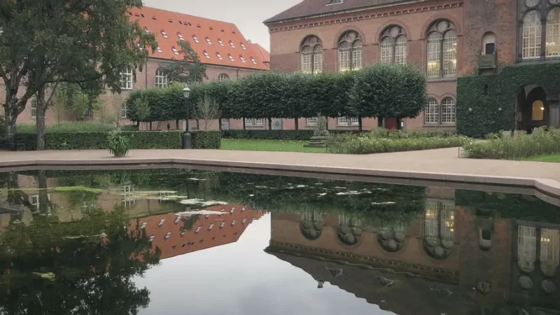 Library Garden (Royal Library Garden)(6)