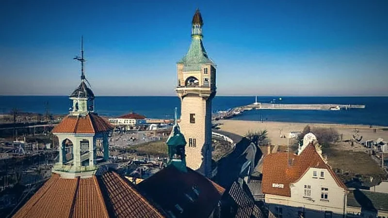 Lighthouse Viewpoint(1)