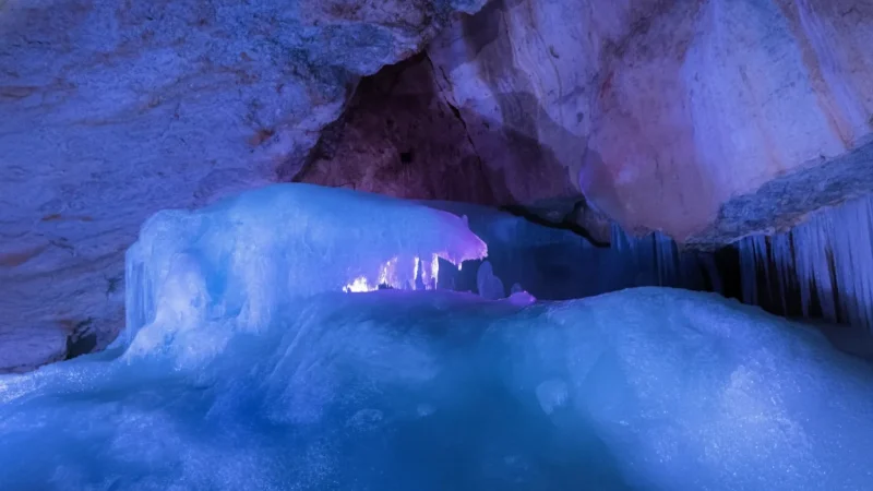 Lighting Installations – Cave Illumination Effects(4)