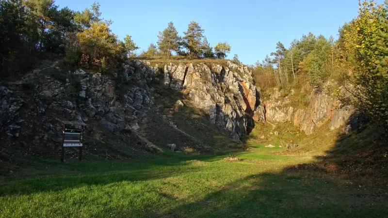 Limestone_Rock_Formations_03