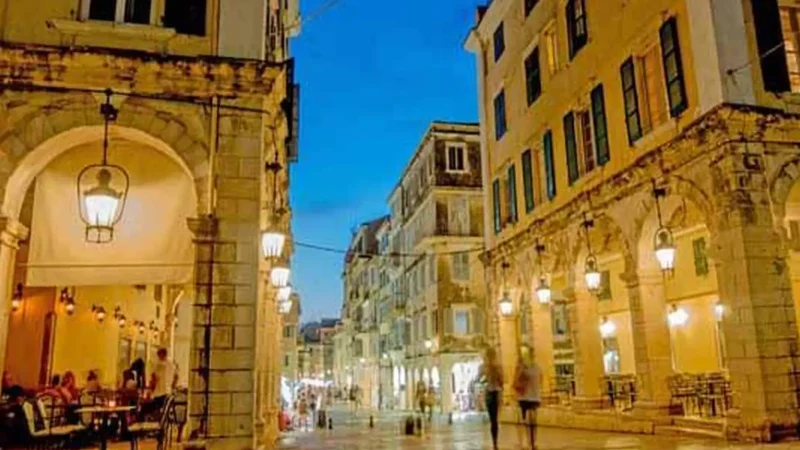 Liston_Square_04