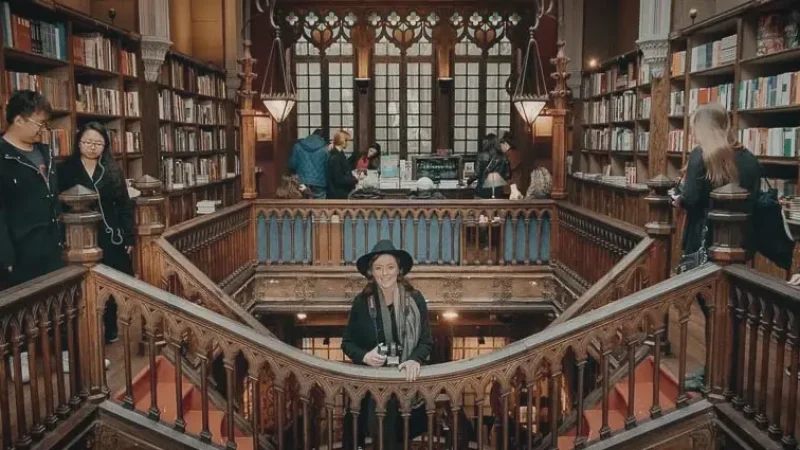 Livraria Lello – Historic bookstore(5)