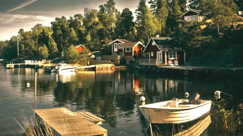 Local Coastal Cafés (Norrtälje Area)(6)