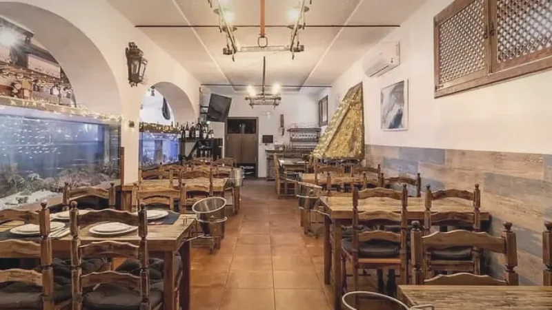 Local Food Taverns(3)