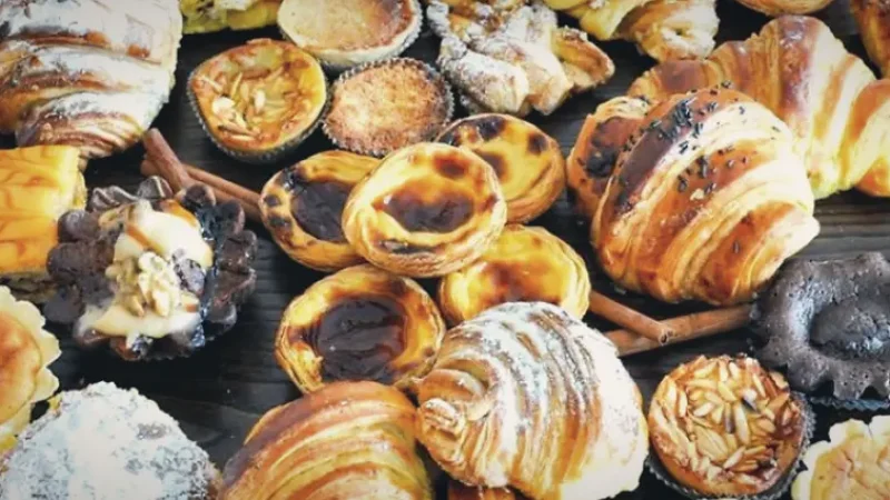 Local Pastry Shops – Famous sponge cake and sweets(2)