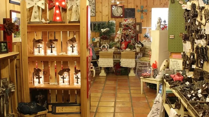 Local_Boutiques_тАУ_Handmade_goods_05